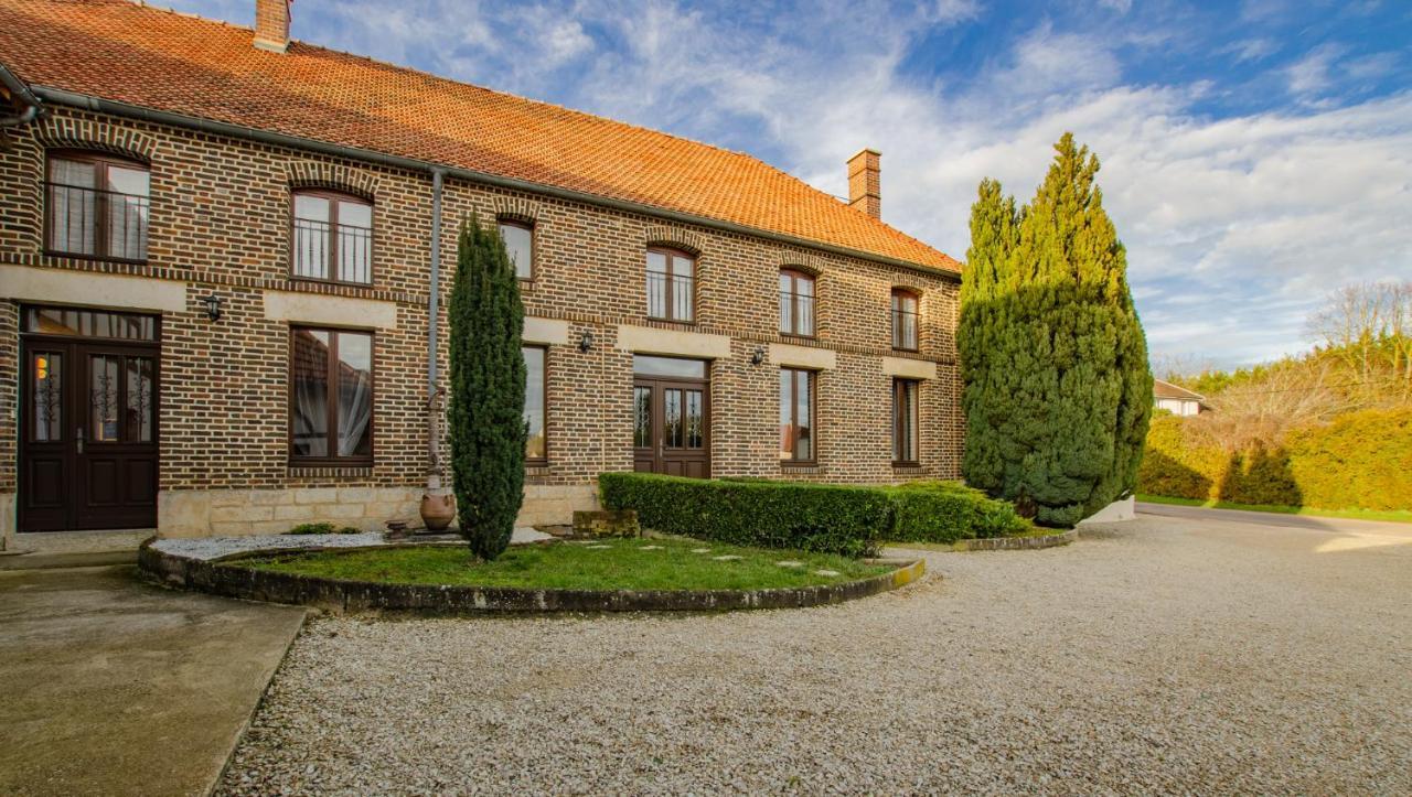 La Chambre D'Amis La Costignieres Montgueux Zewnętrze zdjęcie