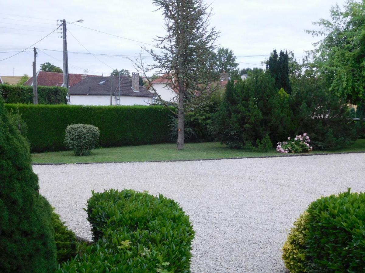 La Chambre D'Amis La Costignieres Montgueux Zewnętrze zdjęcie