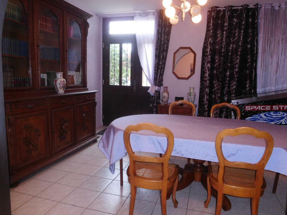 La Chambre D'Amis La Costignieres Montgueux Zewnętrze zdjęcie