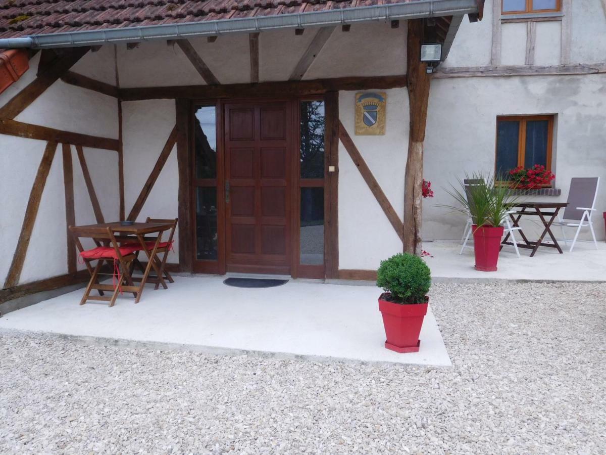 La Chambre D'Amis La Costignieres Montgueux Zewnętrze zdjęcie